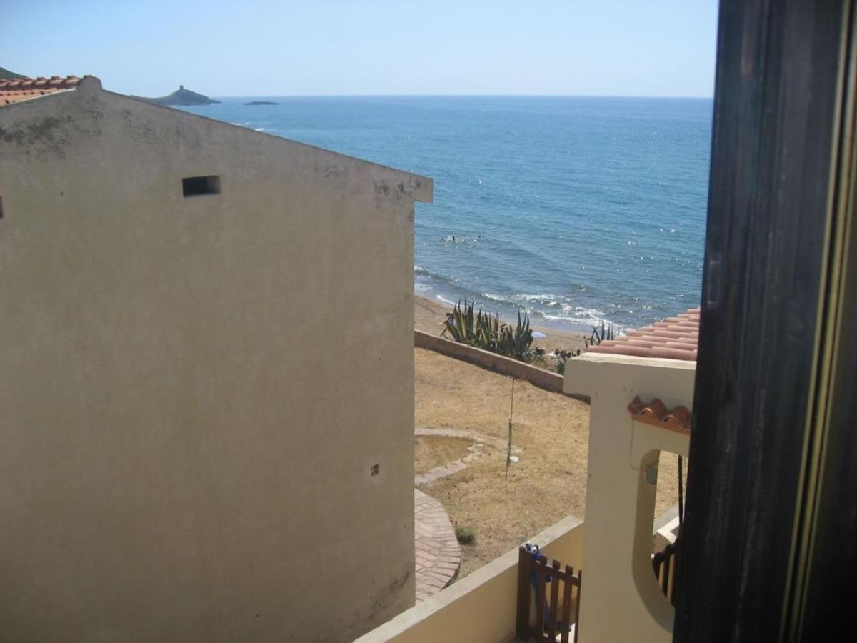 Nice Apartments In Waterfront Villa In Bosa Porto Alabe Tresnuraghes Ngoại thất bức ảnh
